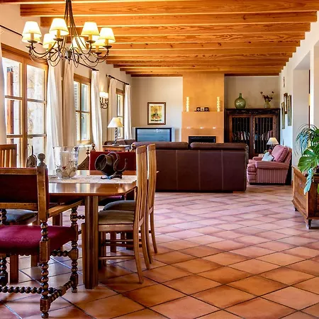 Villa Es Pinar By Homevillas360
